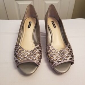 Alex Marie Womens Metallic Silver Rhinestone Lattice Peep Toe Pumps Heels 8M